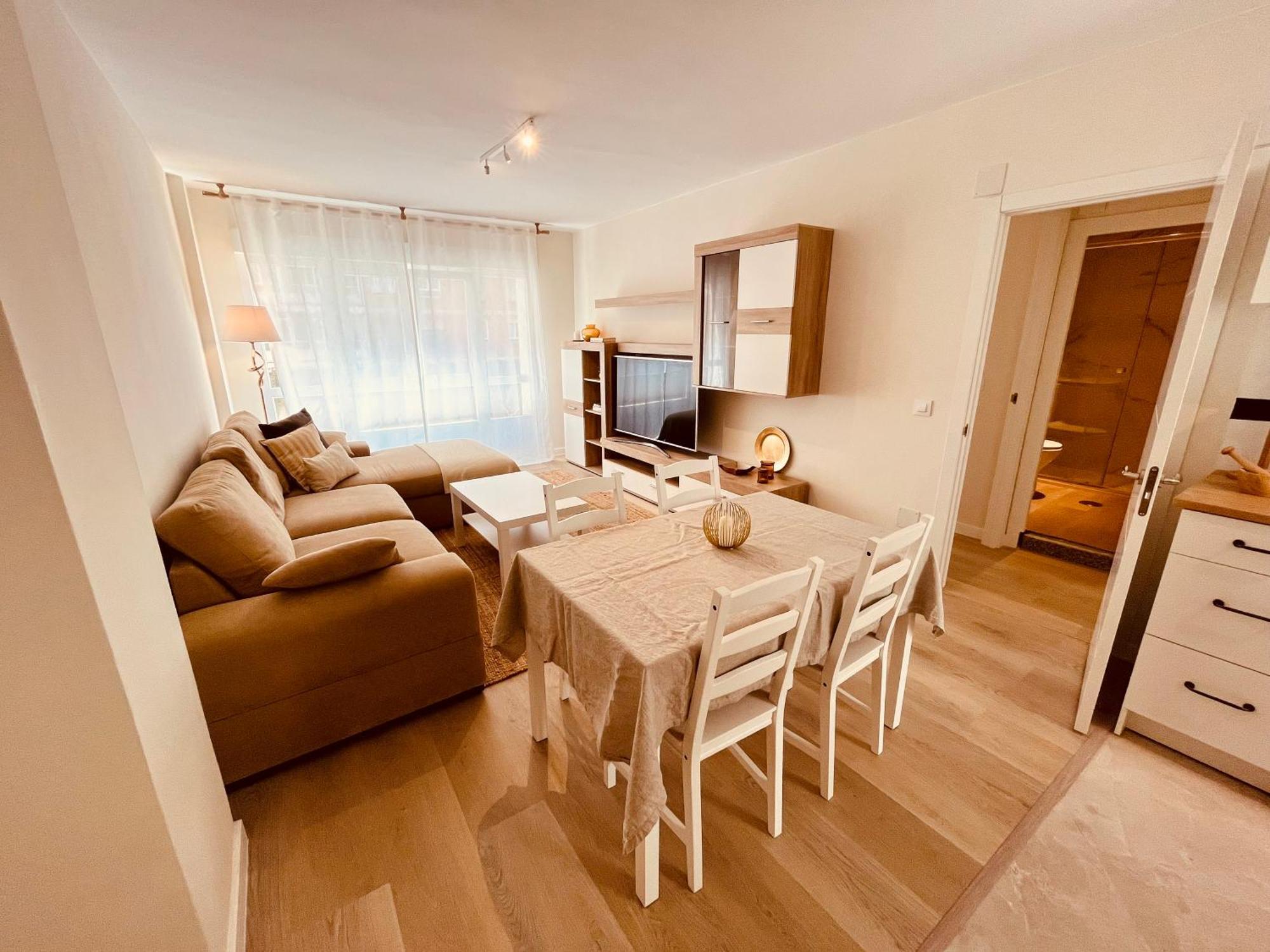 Premio Real 18 Apartment Gijon Exterior photo