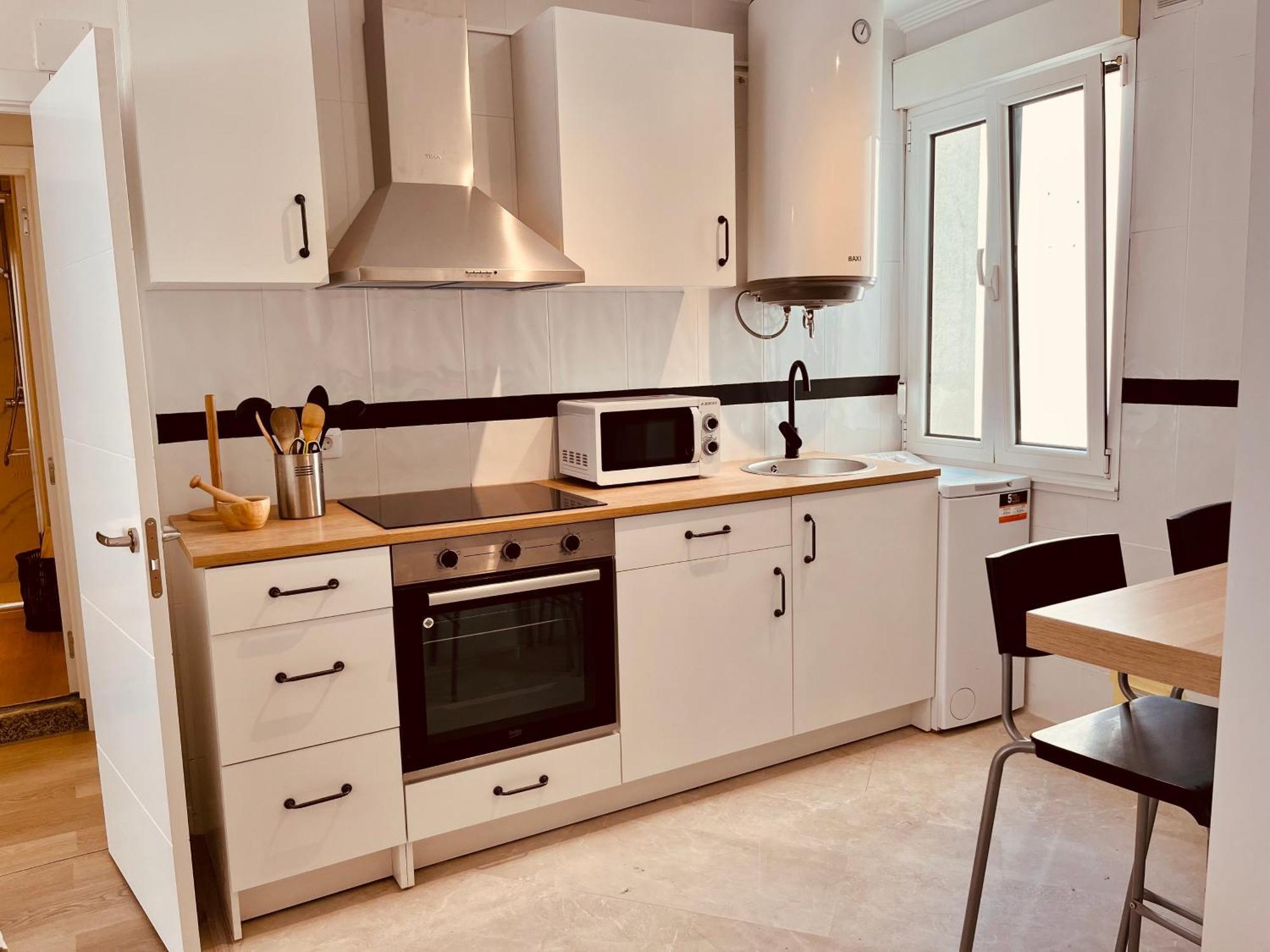 Premio Real 18 Apartment Gijon Exterior photo